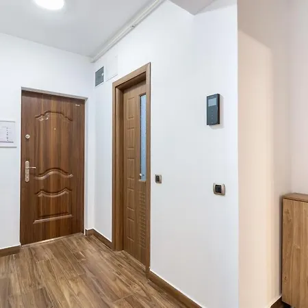 Apartment Isaran Brasov