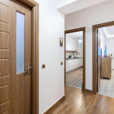 Isaran Apartment Brasov